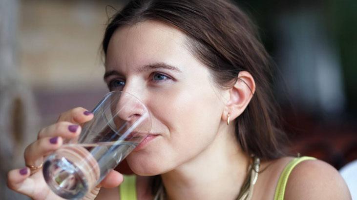 Yazın bunları ihmal etmeyin Cildi tahriş edebilir, nemlendirici etkisi var Yazın bunları ihmal etmeyin Cildi tahriş edebilir, nemlendirici etkisi var