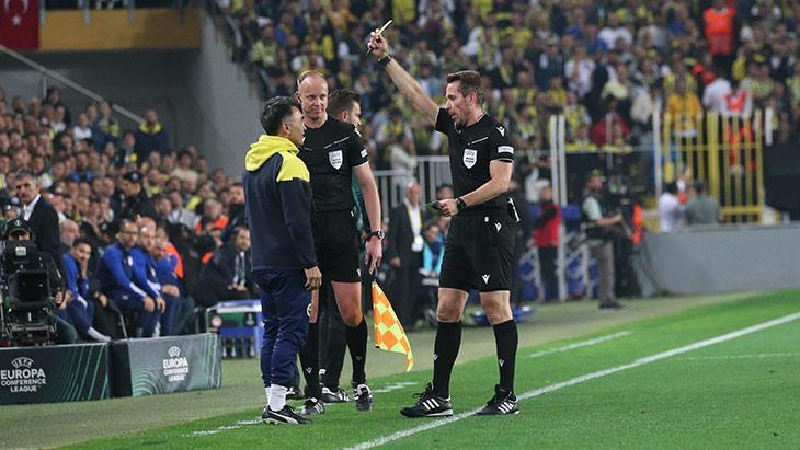 Fenerbahçe Takım Doktoru Ertuğrul Karanlık'a sarı kart!