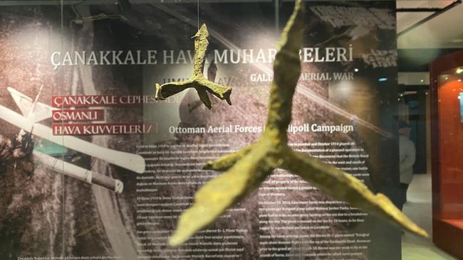 Fransız ve İngilizlerin Osmanlı Askeri için kullandığı hile Çanakkalenin en acımasız oyunu Fransız ve İngilizlerin Osmanlı Askeri için kullandığı hile Çanakkalenin en acımasız oyunu