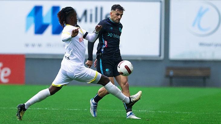 İstanbulspor - Adana Demirspor maçından kareler