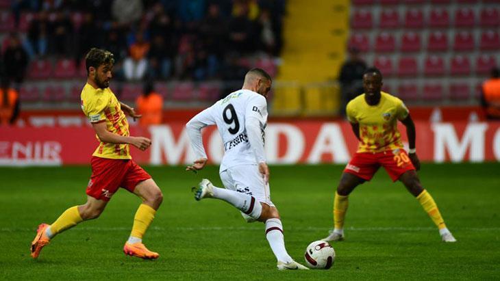 Kayserispor - Fatih Karagümrük maçından kareler