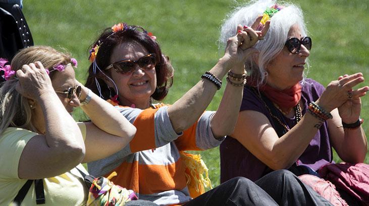 Edirnede Kakava-Hıdrellez coşkusu Binlerce kişi akın etti