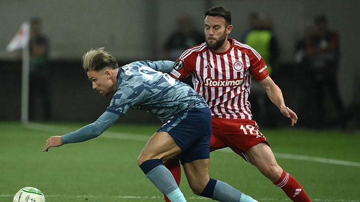 Olympiakos - Aston Villa maçından kareler