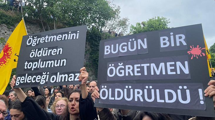 İstanbul'da öğretmenlerden İl Milli Eğitim Müdürlüğü önünde protesto - Güncel Haberler Milliyet