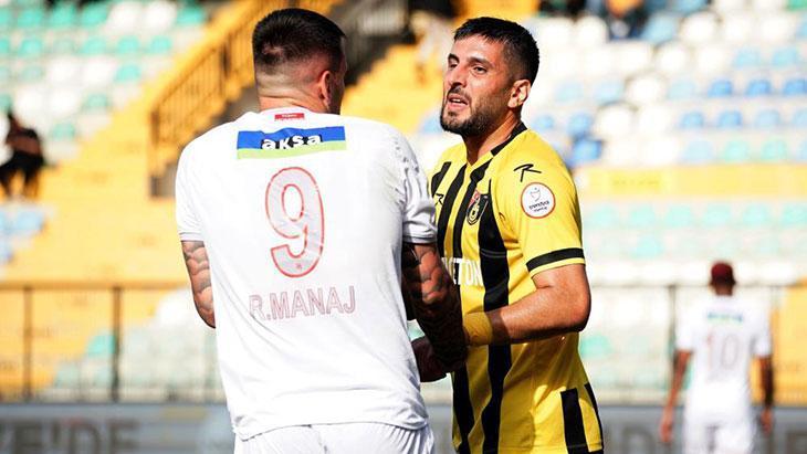 İstanbulspor - Sivasspor maçından kareler