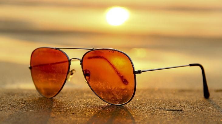 Güneş gözlüğünüzü test etmenin yolu Tüm sır çerçeve boyutunda saklı