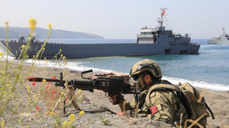 İzmirde nefes kesen anlar: 45 ülkeden 11 bin personel katılıyor