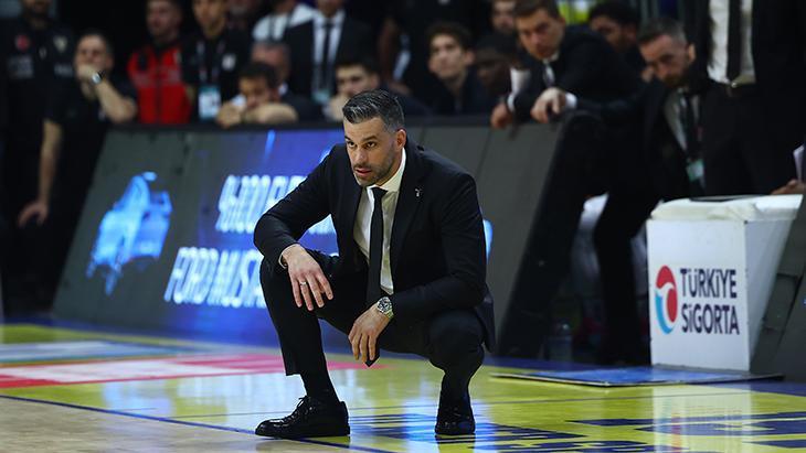 Fenerbahçe Beko - Beşiktaş Emlakjet maçından kareler