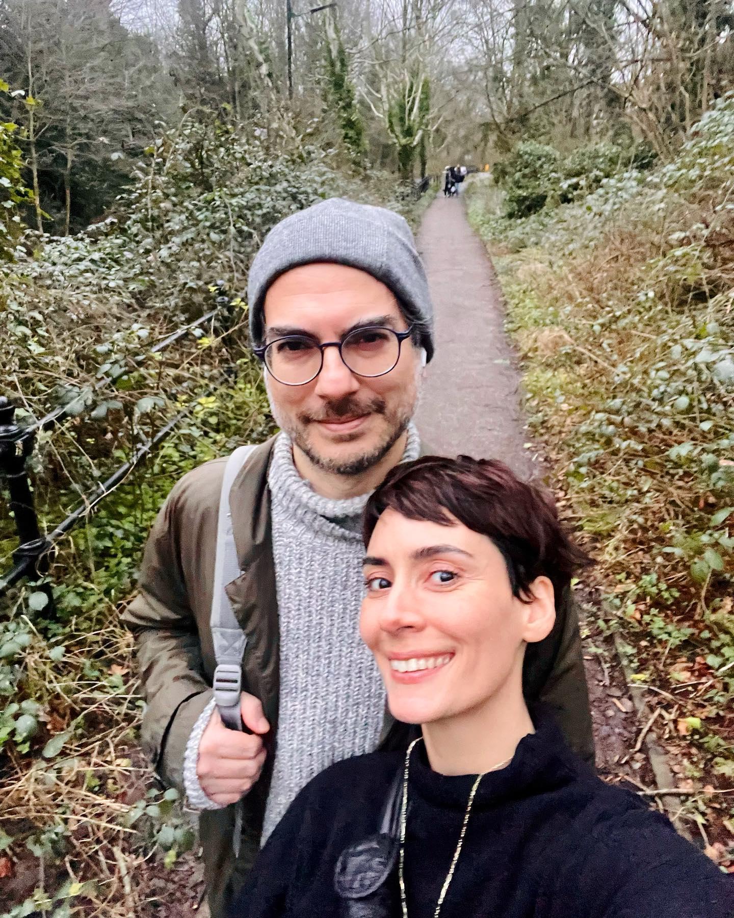 Melisa Sözen imaj değiştirdi Ünlü oyuncu saçlarını pembeye boyadı