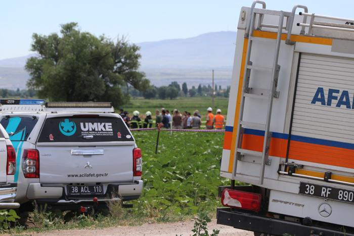 Kayseride eğitim uçağı düştü MSB: İki pilot şehit oldu