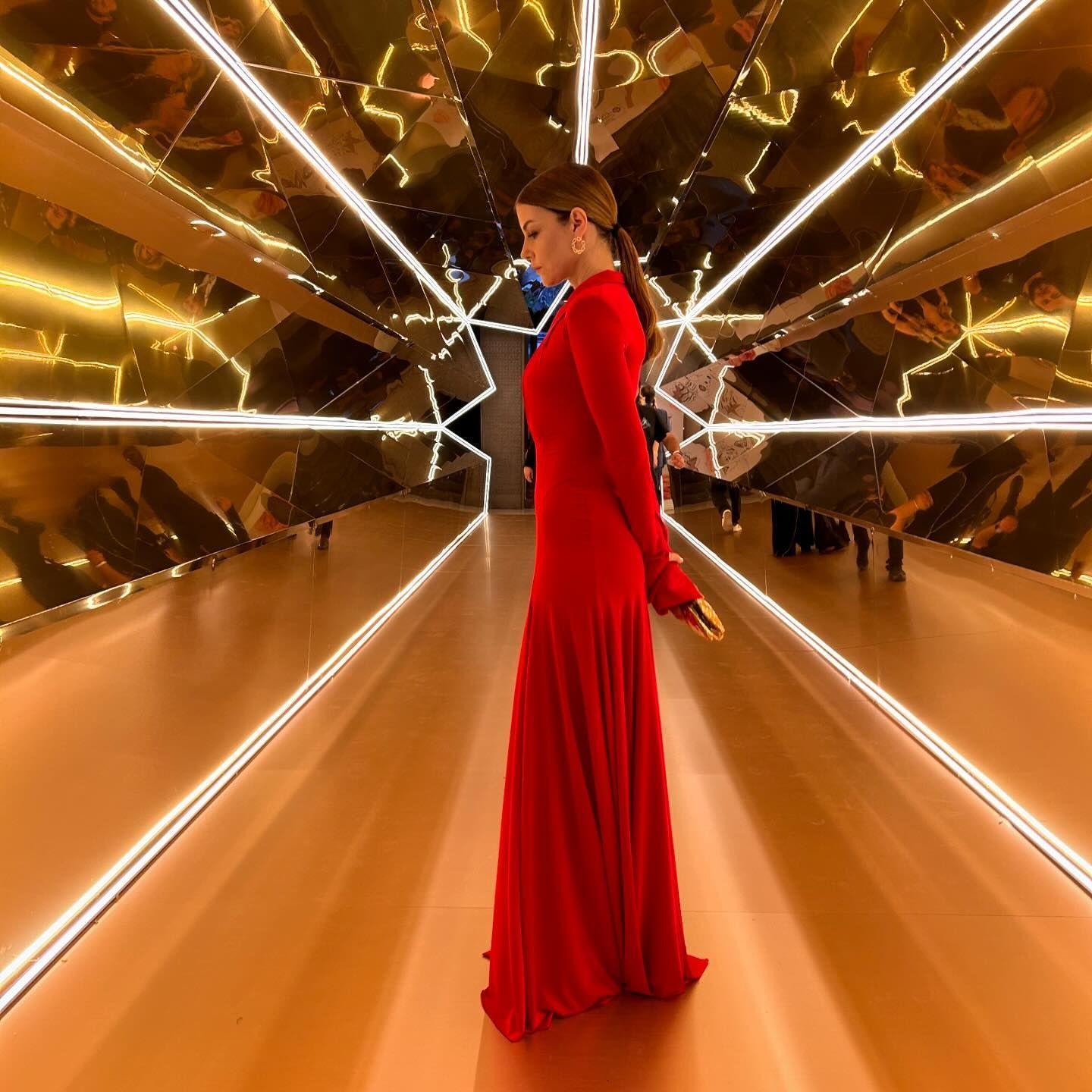 TARZI GÖZ KAMAŞTIRDI