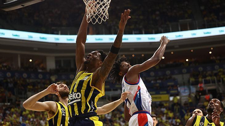 Fenerbahçe Beko - Anadolu Efes maçından kareler