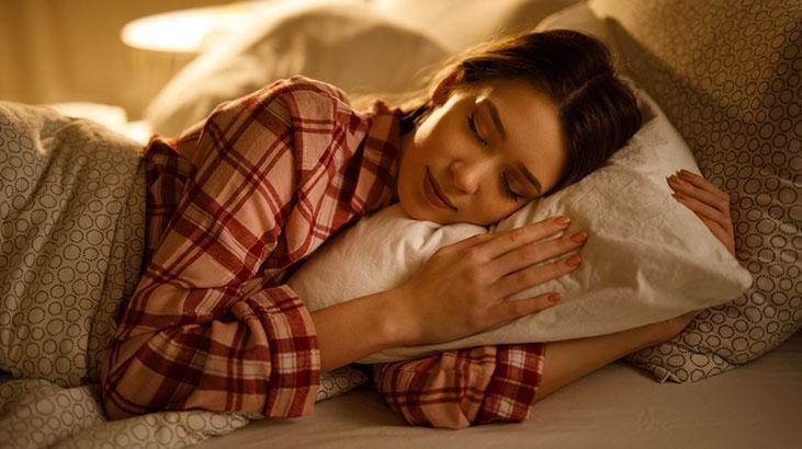 Japonların mutlu evlilik sırrı ayrı uyumakta yatıyor Meğer sebebi buymuş