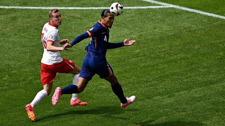 Polonya - Hollanda maçından kareler