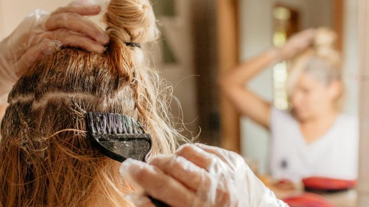 Saç boyasını kıyafetten nasıl çıkarırım 5 adımlı kurtarma planı Saç boyasını kıyafetten nasıl çıkarırım 5 adımlı kurtarma planı