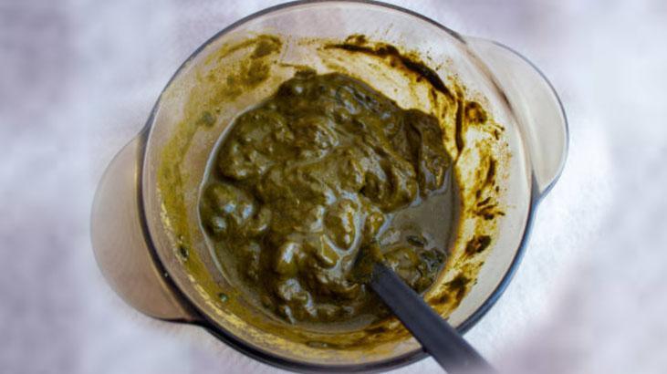 Herkes en doğal saç boyası olduğunu düşünüyor Hızlı uzatan kına mucizesi