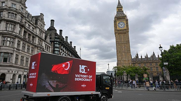 Londrada Türkiyenin Demokrasi Zaferi paneli