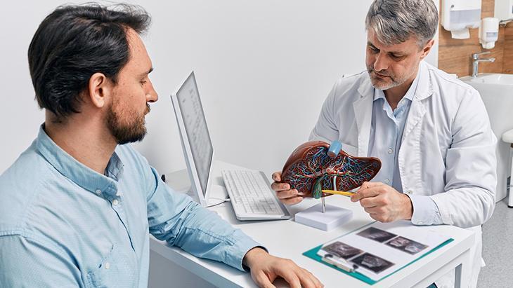 AŞILAMA HEPATİTE KARŞI KORUYOR