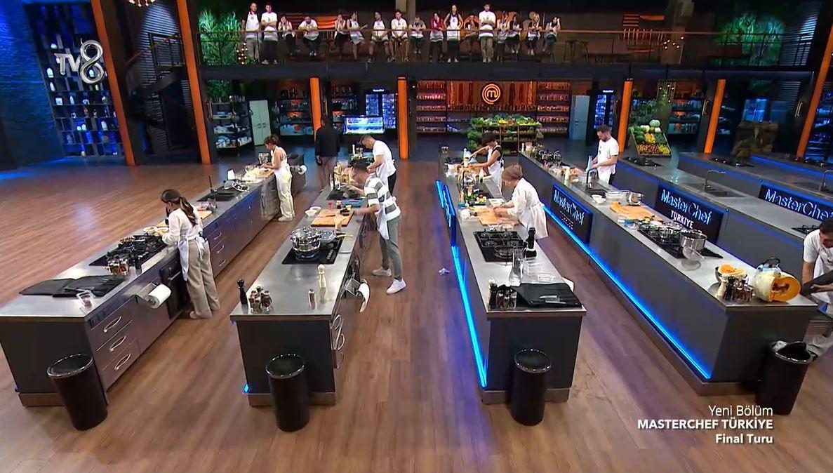 MASTERCHEFTE ANA KADROYA GİREN 19. İSİM KİM