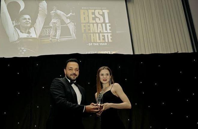 MERVE DİNÇEL KAVURAT KİMDİR MERVE DİNÇEL KAVURAT KİMDİR