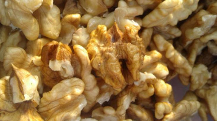 Yanık, akne, güneş lekesi puf diye uçuyor Zeytinyağı-cevizle yapılıyor, serum kadar etkili