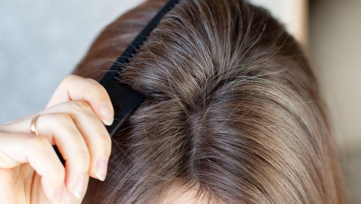 Erken yaşta beyazlamasının sebebi bakın neymiş Yemeklere ekleyin, hücrelere savaş açıyor