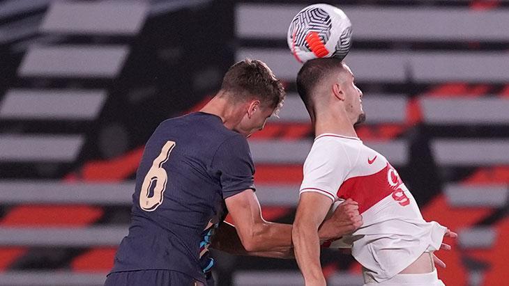 Türkiye - İngiltere maçından kareler