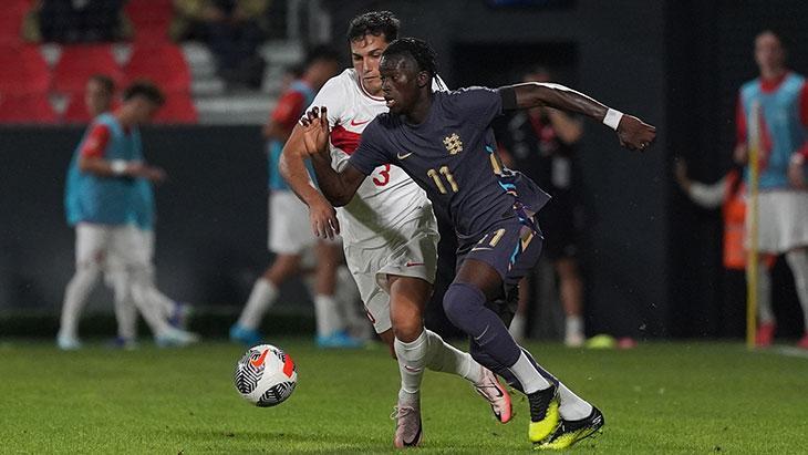 Türkiye - İngiltere maçından kareler