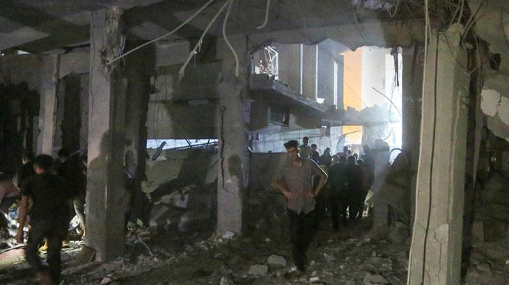 İsrail, Gazzede bir camiyi hedef aldı Ölü ve yaralılar var