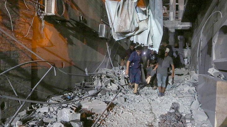 İsrail, Gazzede bir camiyi hedef aldı Ölü ve yaralılar var