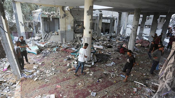 İsrail, Gazzede bir camiyi hedef aldı Ölü ve yaralılar var