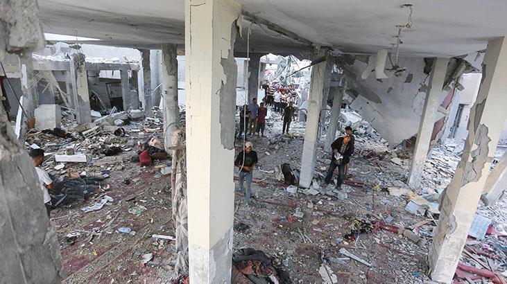 İsrail, Gazzede bir camiyi hedef aldı Ölü ve yaralılar var