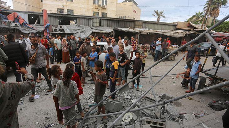 İsrail, Gazzede bir camiyi hedef aldı Ölü ve yaralılar var
