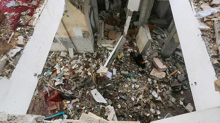 İsrail, Gazzede bir camiyi hedef aldı Ölü ve yaralılar var