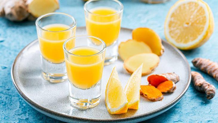 Sihirli formül zencefil-havuç-elma Bağırsakları yıkayıp yüzü ay gibi parlatıyor