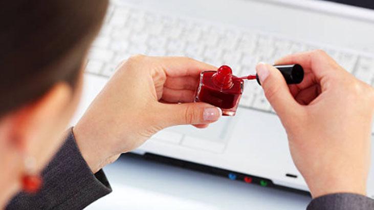 Bu ojeyi çıkarmak istemeyeceksiniz, hazırlık şart Sonbaharın efsanesi: Black Cherry