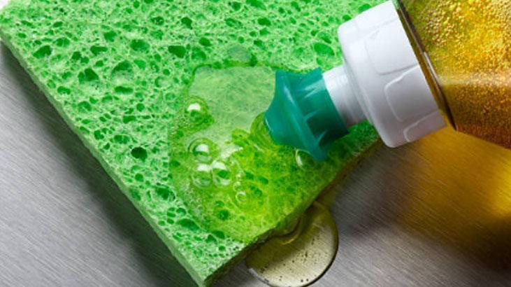 Cebe bayram ettiren deterjan formülü Altından kalkamadığı leke yok