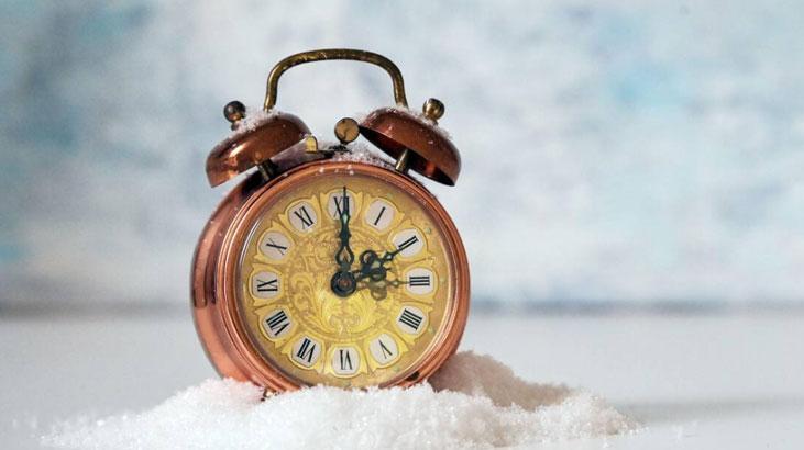 BAKAN BAYRAKTARDAN KIŞ SAATİ UYGULAMASINA İLİŞKİN AÇIKLAMA