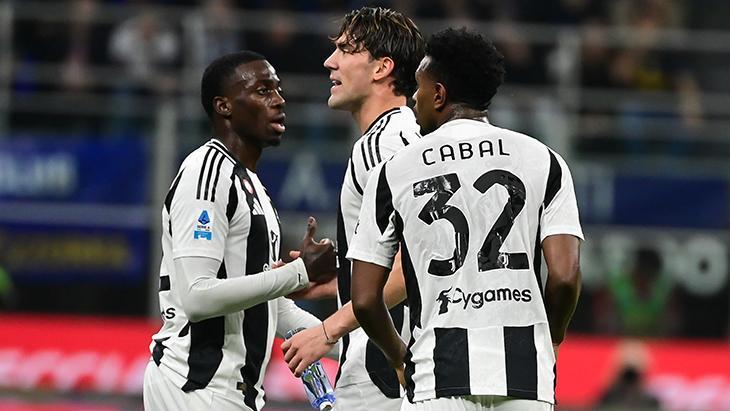 Inter - Juventus maçından kareler