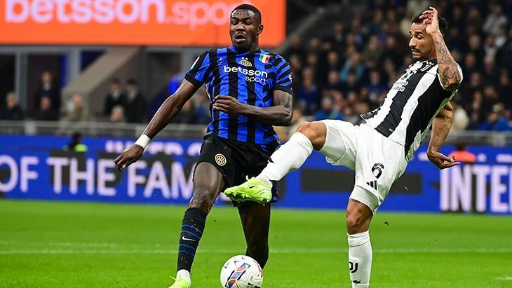 Inter - Juventus maçından kareler