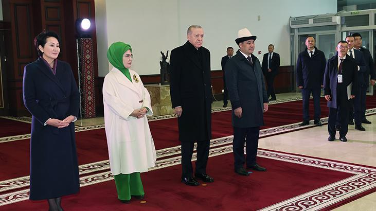 Cumhurbaşkanı Erdoğan Kırgızistanda böyle karşılandı
