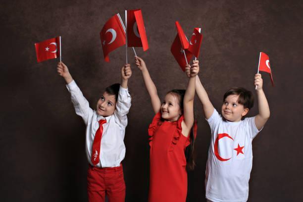 10 KASIM MESAJLARI İLE ATATÜRKÜ SAYGIYLA ANIYORUZ 📃 Resimli, Uzun, Kısa, Duygu Yüklü 10 Kasım Atatürkü anma günü mesajları ile özlem ve gurur içeren sözler 10 KASIM MESAJLARI İLE ATATÜRKÜ SAYGIYLA ANIYORUZ 📃 Resimli, Uzun, Kısa, Duygu Yüklü 10 Kasım Atatürkü anma günü mesajları ile özlem ve gurur içeren sözler