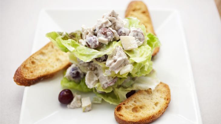 WALDORF SALATASI MALZEMELERİ