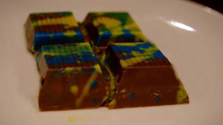 Canan Karataydan Dubai çikolatasına sert uyarı Hepsi zehir, yesinler kanser olsunlar