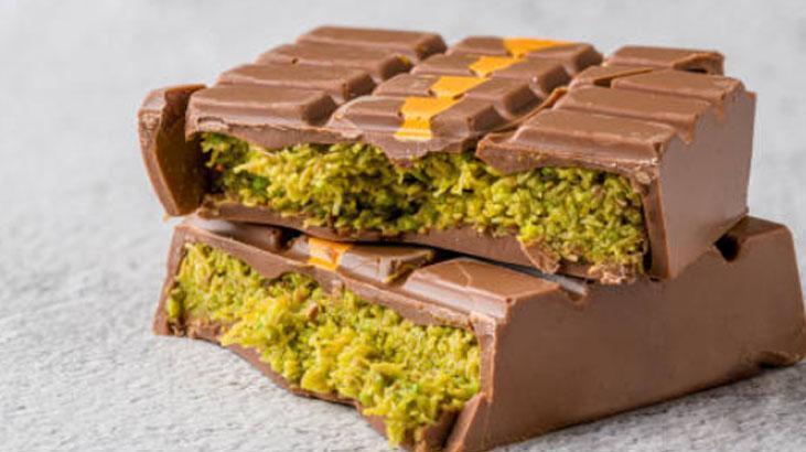 Canan Karataydan Dubai çikolatasına sert uyarı Hepsi zehir, yesinler kanser olsunlar