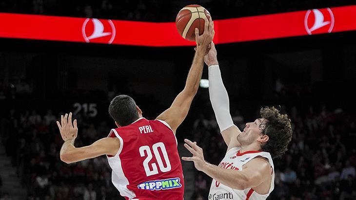 Türkiye - Macaristan maçından kareler