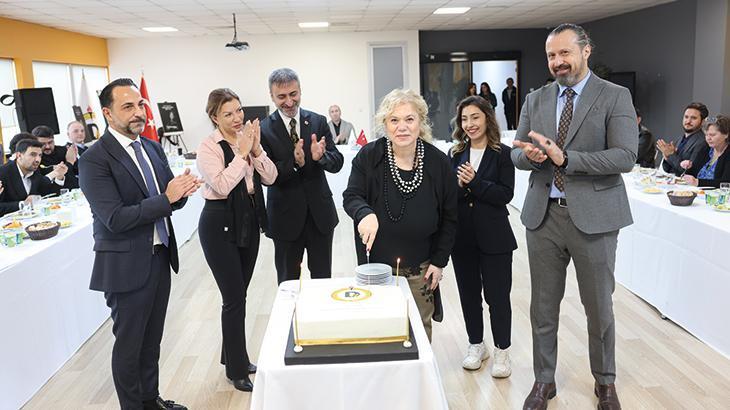 Demirören Medya Lisesi’nden anlamlı Öğretmenler Günü etkinliği