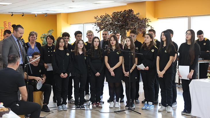 Demirören Medya Lisesi’nden anlamlı Öğretmenler Günü etkinliği