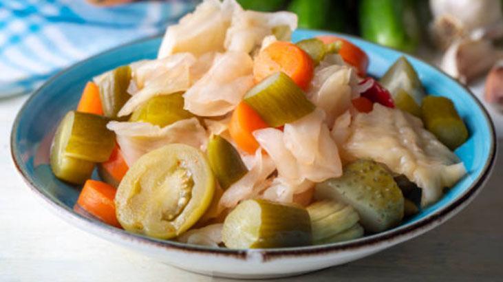 Bakliyatların yanında turşu tüketmek faydalı mı