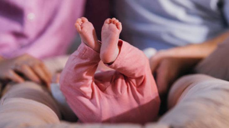 Çocuklarda çarpık ayak sorunu: Masaj yapmak işe yarıyor mu Çocuklarda çarpık ayak sorunu: Masaj yapmak işe yarıyor mu